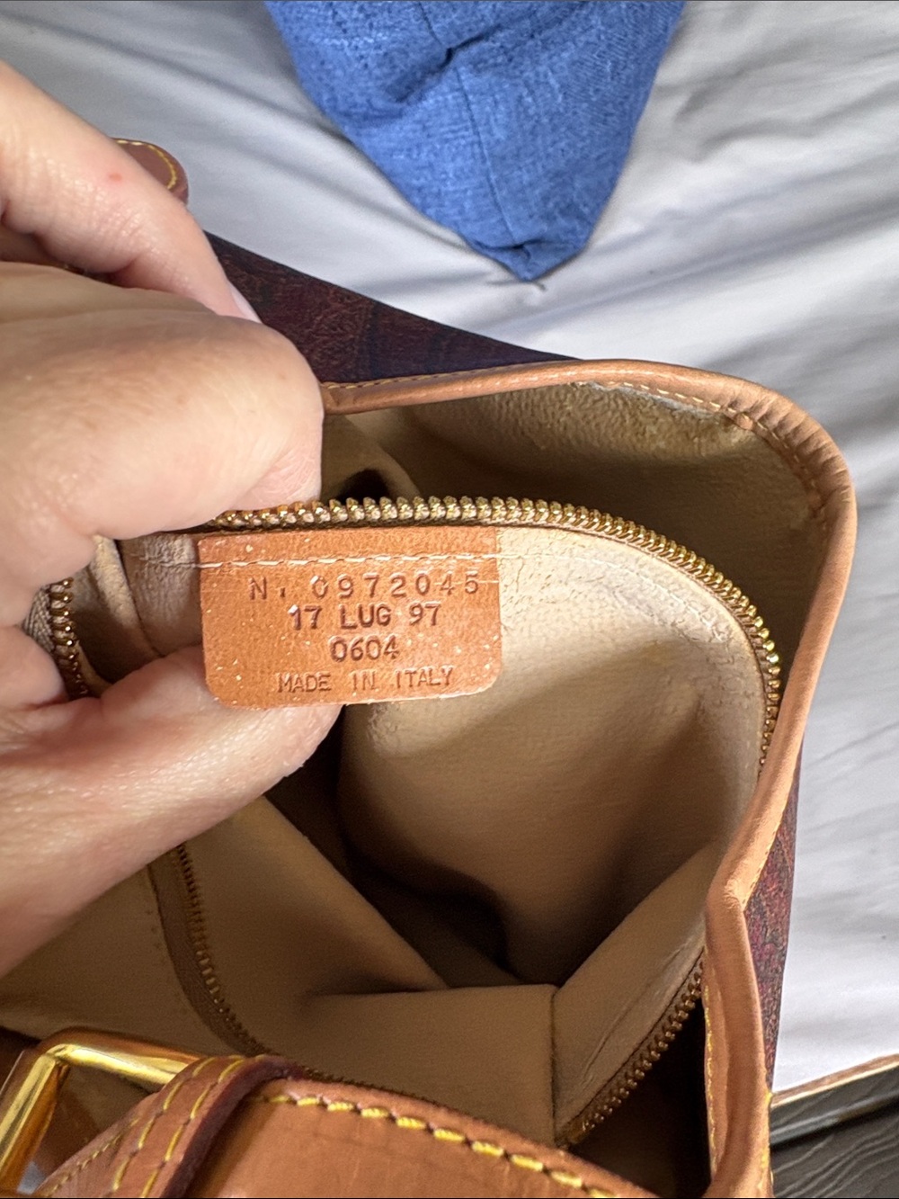 Etro Brown Paisley Shoulder Bag with Tan Leather Trim - Picture 11 of 14